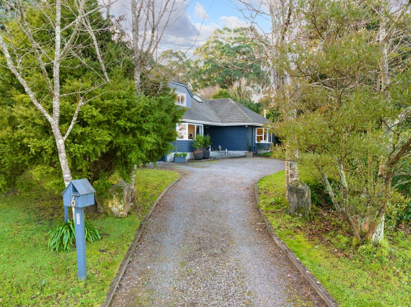 6 Titoki Grove, Featherston - Carousel 2
