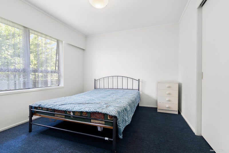 2/14 Latham Avenue, Pakuranga, Auckland - Carousel 2