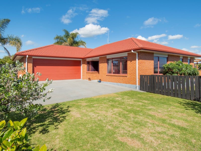2 Condor Drive, Pyes Pa, Tauranga - Carousel 2