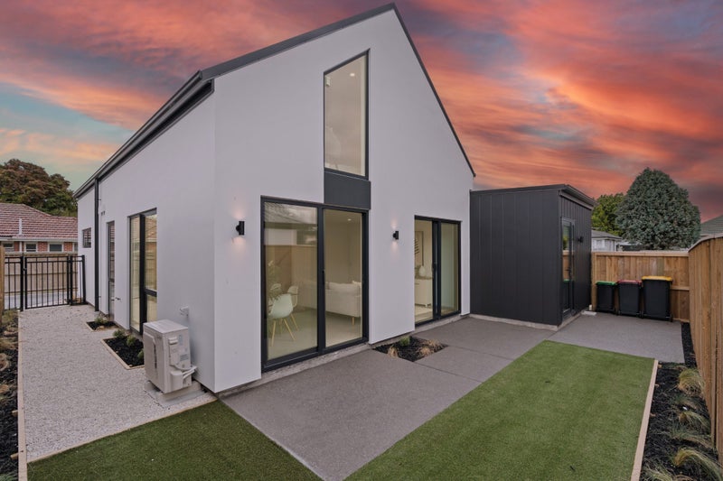 2/25 Winters Road, Redwood, Christchurch - Carousel 2