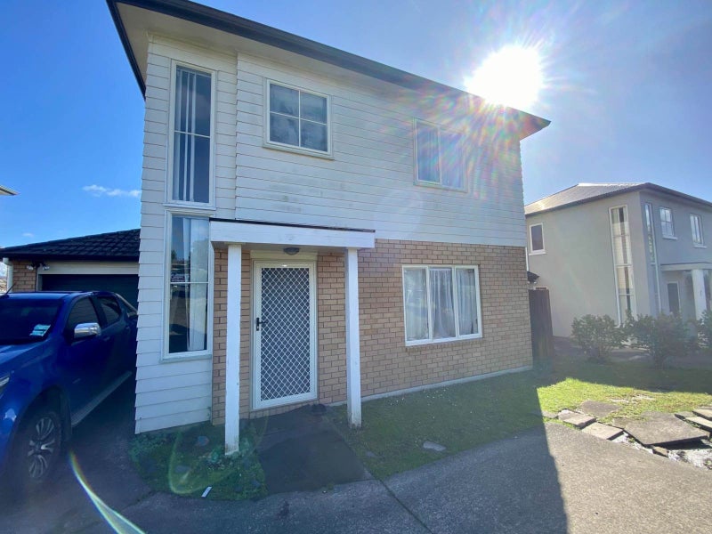 41 Seymour Road, Sunnyvale, Auckland - Carousel 1