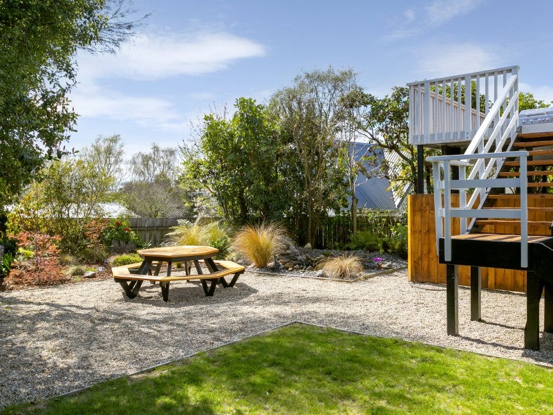 14 Wembley Place, Richmond Heights, Taupo - Carousel 2