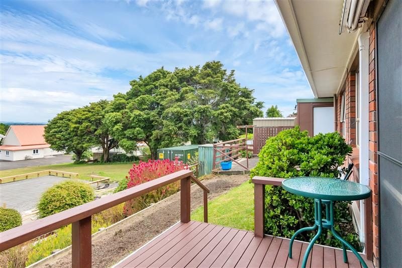 1/7 Gerald Stokes Avenue, Helensville, Auckland - Carousel 2