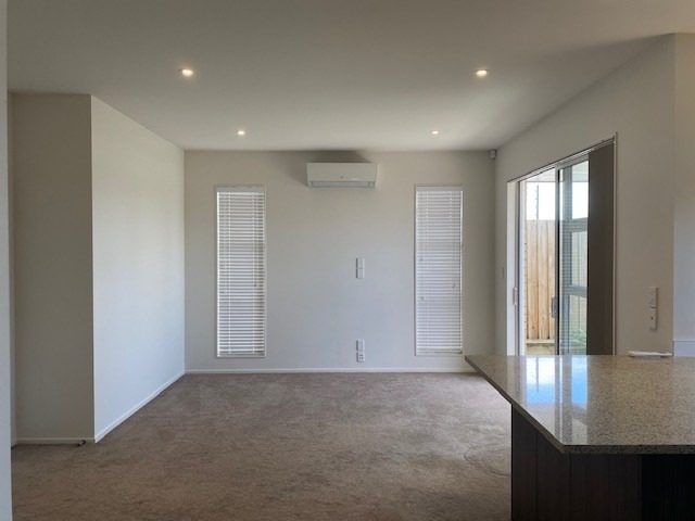 1 Howden Lane, Golflands, Auckland - Carousel 2