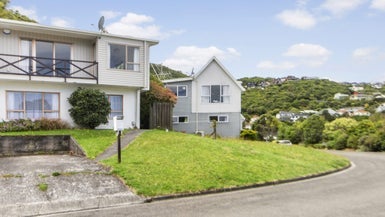 18A Govind Grove, Ngaio, Wellington - Carousel 1