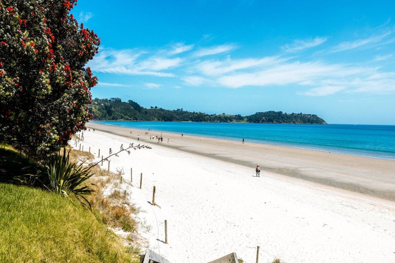 15 Victoria Road, Devonport, Auckland - Carousel 21