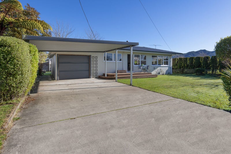 13 Green Tree Road, Riwaka - Carousel 2