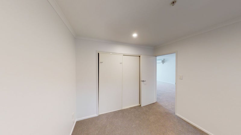 2J/21 Virginia Avenue East, Eden Terrace, Auckland - Carousel 5