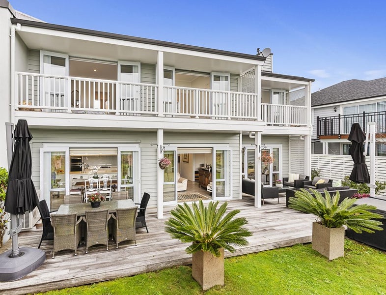 21 Lake Drive, Karaka, Papakura - Carousel 1