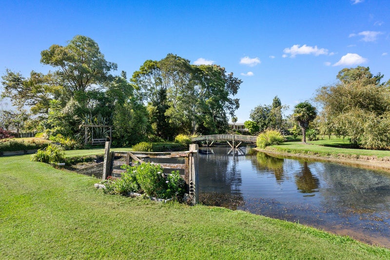 27 Gordon Avenue, Te Aroha, Te Aroha - Carousel 1