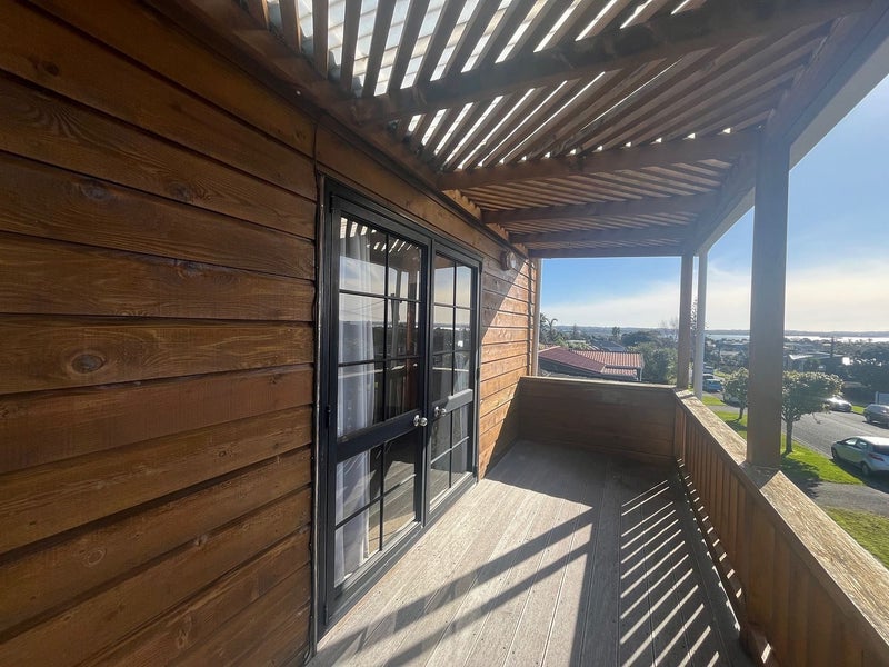 5/12 Alverston Street, Waterview, Auckland - Carousel 28