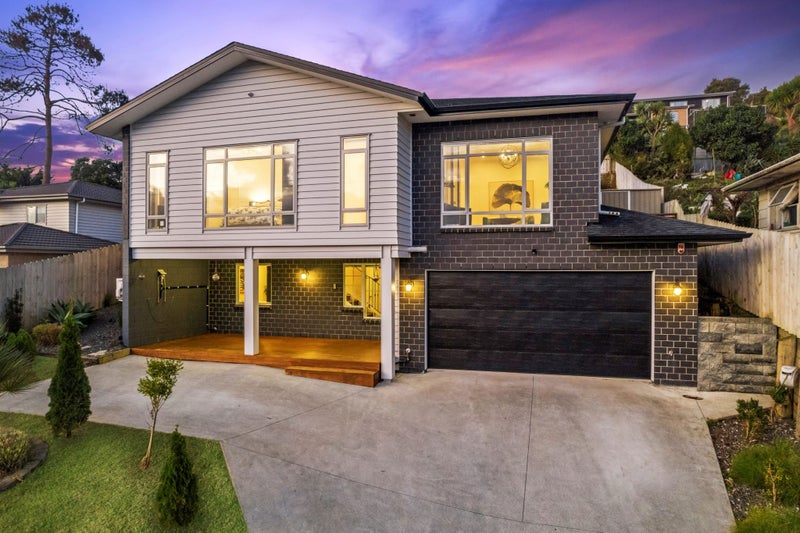 19 Rangeview Road, Sunnyvale, Auckland - Carousel 2