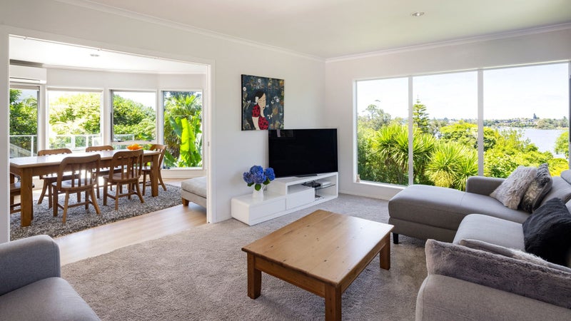 104B Lake Road, Frankton, Hamilton - Carousel 1