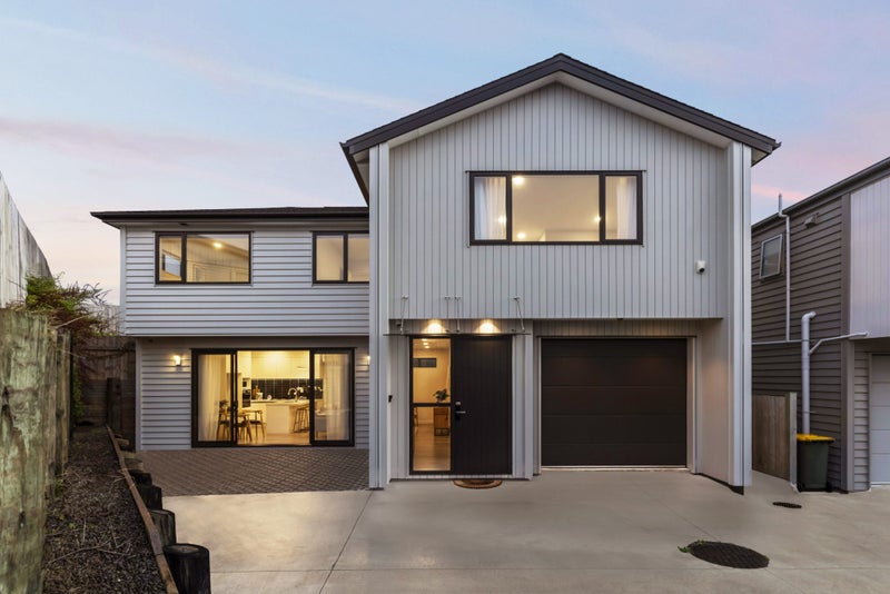 12B September Place, Forrest Hill, Auckland - Carousel 1