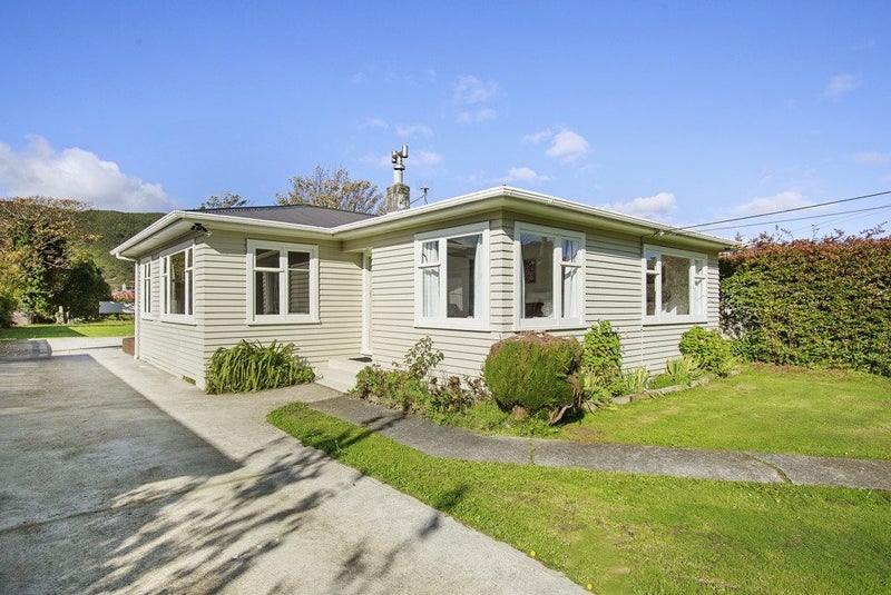 64 Westminster Road, Wainuiomata, Lower Hutt - Carousel 1