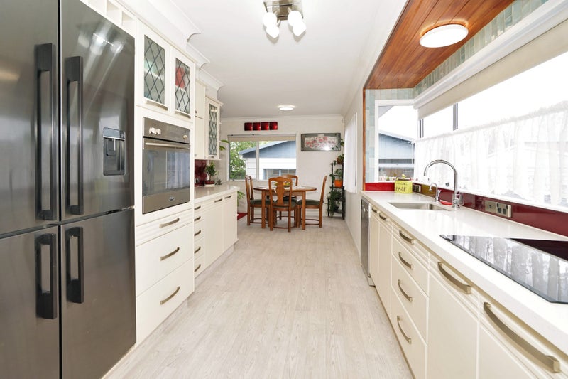 4 Velma Crescent, Nawton, Hamilton - Carousel 2