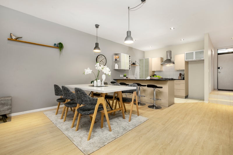 9/40 Scarlet Oak Drive, Schnapper Rock, Auckland - Carousel 1