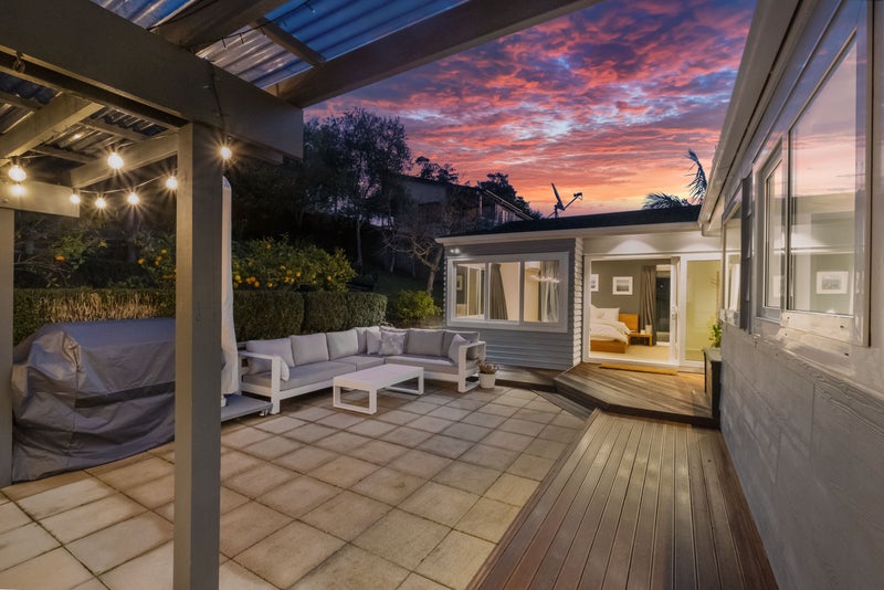 35 Lastel Place, Shelly Park, Auckland - Carousel 32