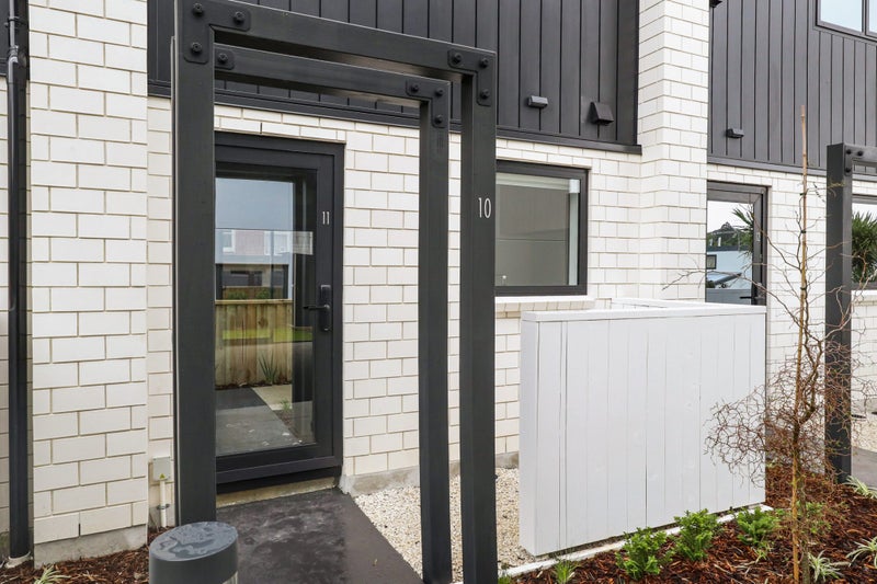 11/10 Willcott Street, Mount Albert, Auckland - Carousel 10