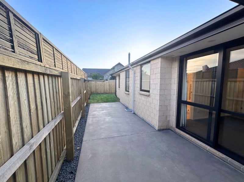 5 Selfe Crescent, Burwood, Christchurch - Carousel 18
