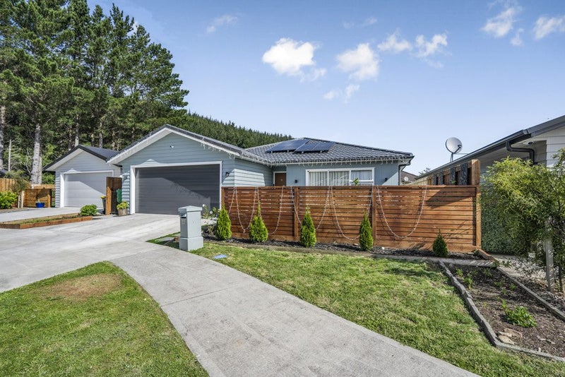 22 Brian Hughes Road, Wainuiomata, Lower Hutt - Carousel 19