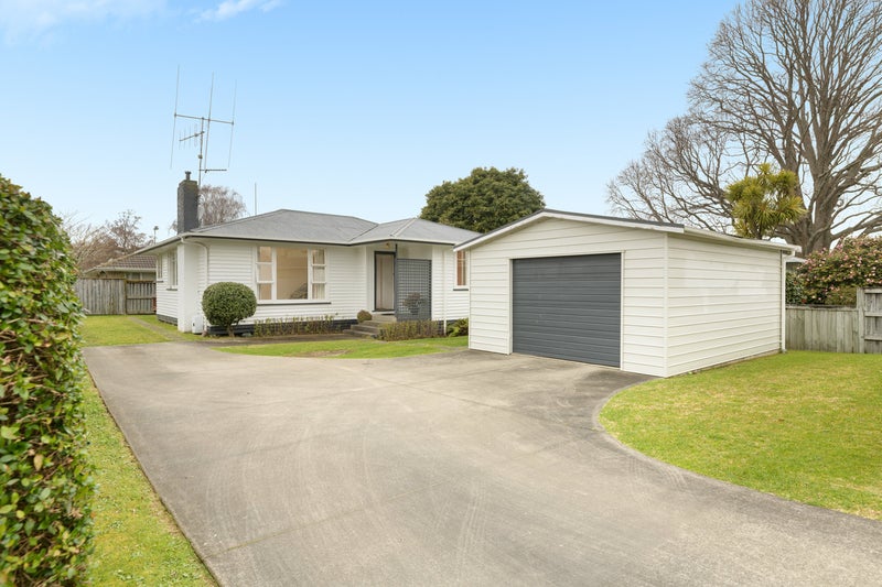 81B Windsor Road, Bellevue, Tauranga - Carousel 1