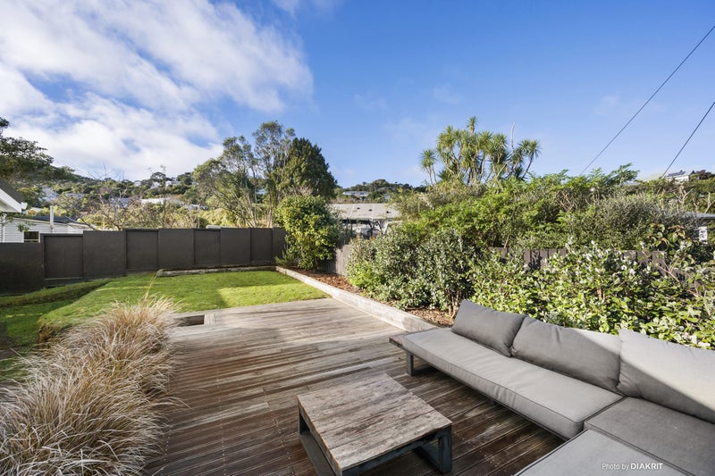 10 Wavell Street, Karori, Wellington - Carousel 2