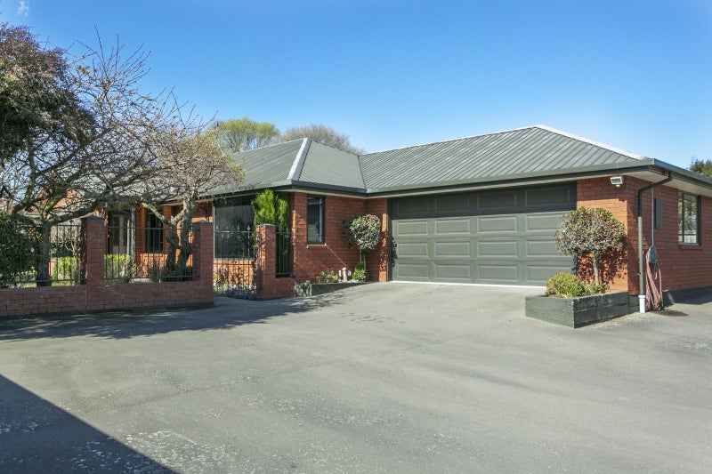 11 Trellech Place, Allenton, Ashburton - Carousel 1