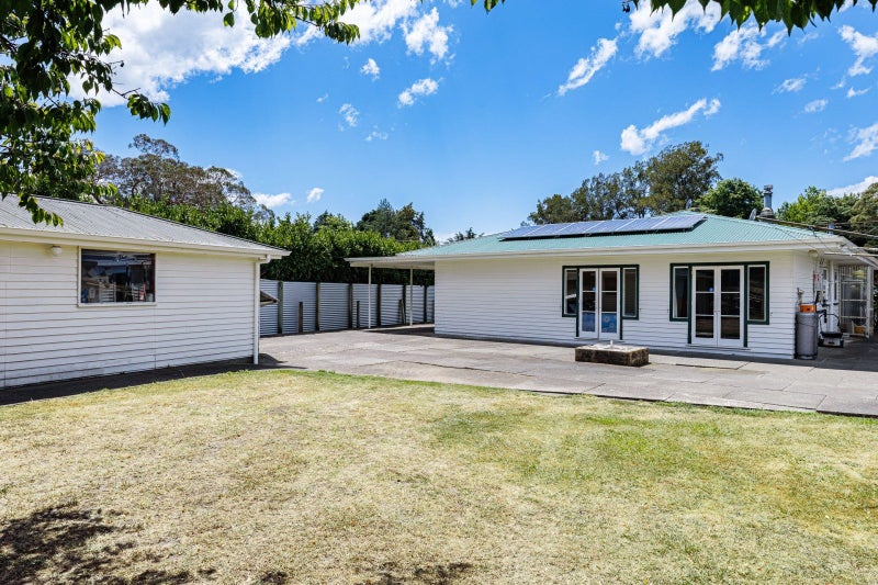 324 Frimley Road, Frimley, Hastings - Carousel 2