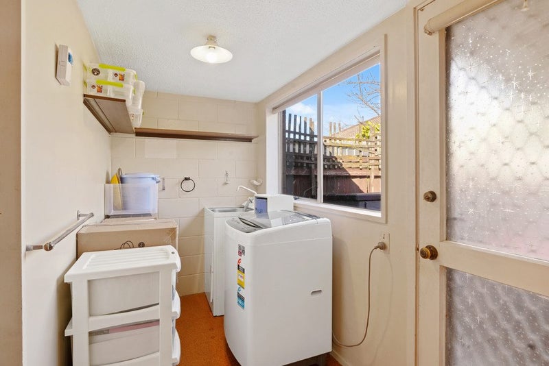 15B Salford Avenue, Redwood, Christchurch - Carousel 19