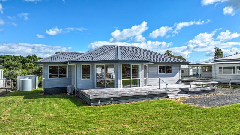 17 Station Road, Puriri, Thames - Carousel 1