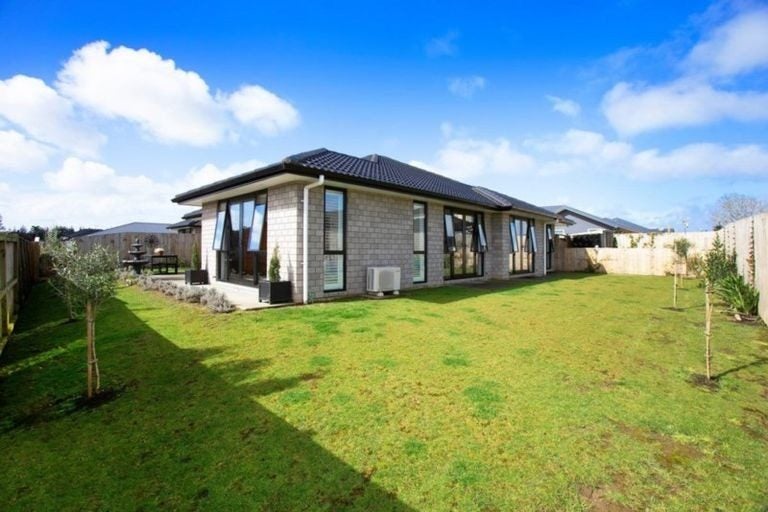 6 Tilly Lane, Huapai, Kumeu - Carousel 13