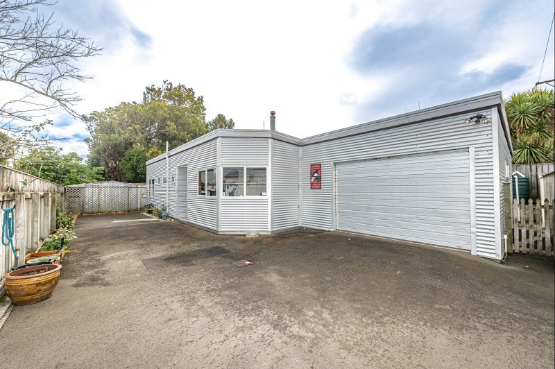 32B Kings Avenue, Gonville, Whanganui - Carousel 2