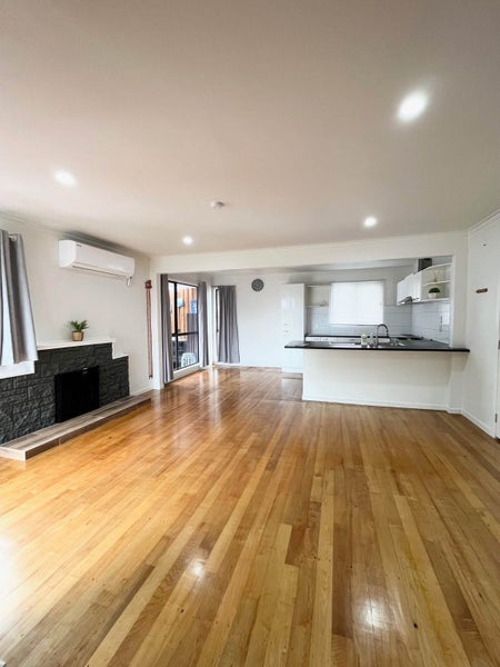 1/278 Rangatira Road, Beach Haven, Auckland - Carousel 1