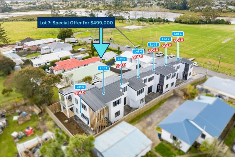 7/122 Archibald Road, Kelston, Auckland - Carousel 2