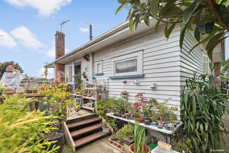 16A Rata Street, New Lynn, Auckland - Carousel 3