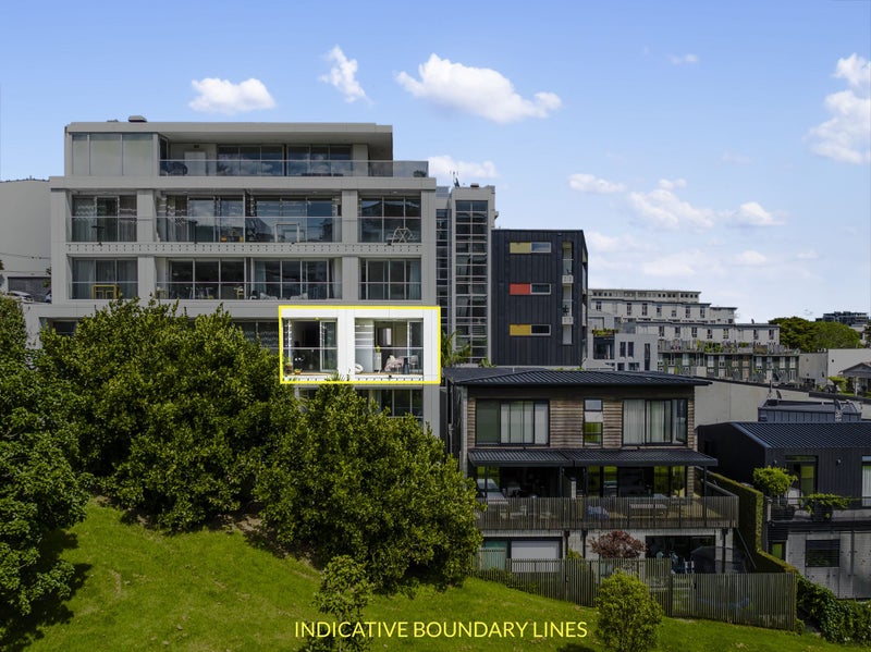 212/15 Rendall Place, Eden Terrace, Auckland - Carousel 2