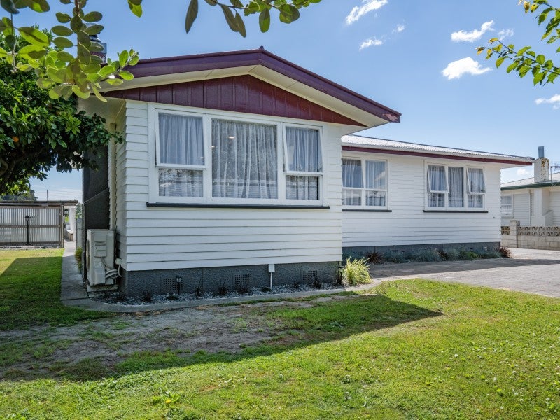 52 Whitby Crescent, Flaxmere, Hastings - Carousel 1