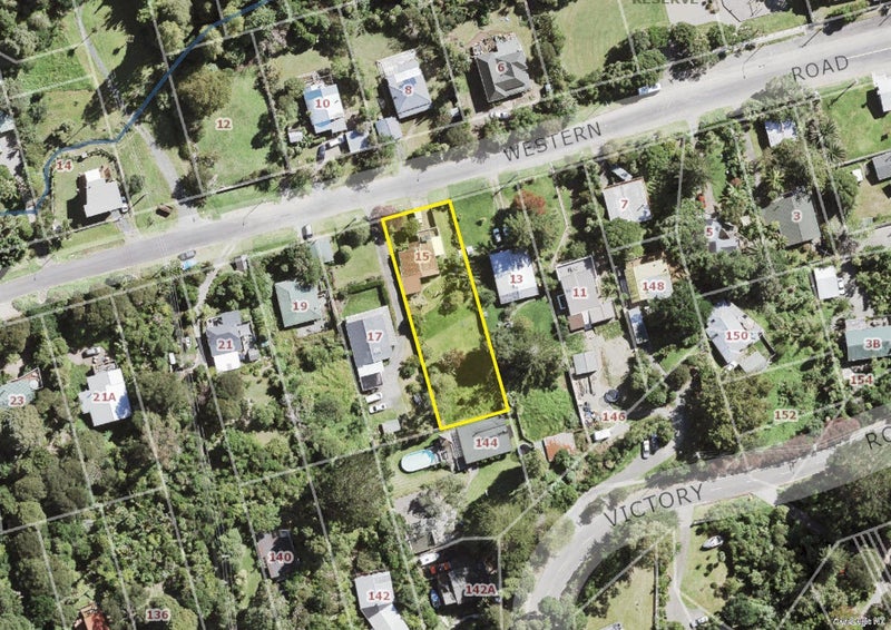 15 Western Road, Laingholm, Auckland - Carousel 30