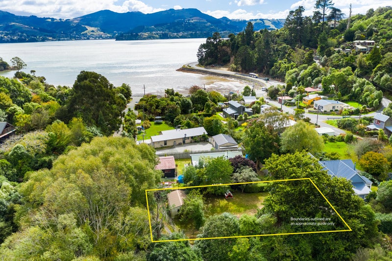17 Holm Avenue, Broad Bay, Dunedin - Carousel 1