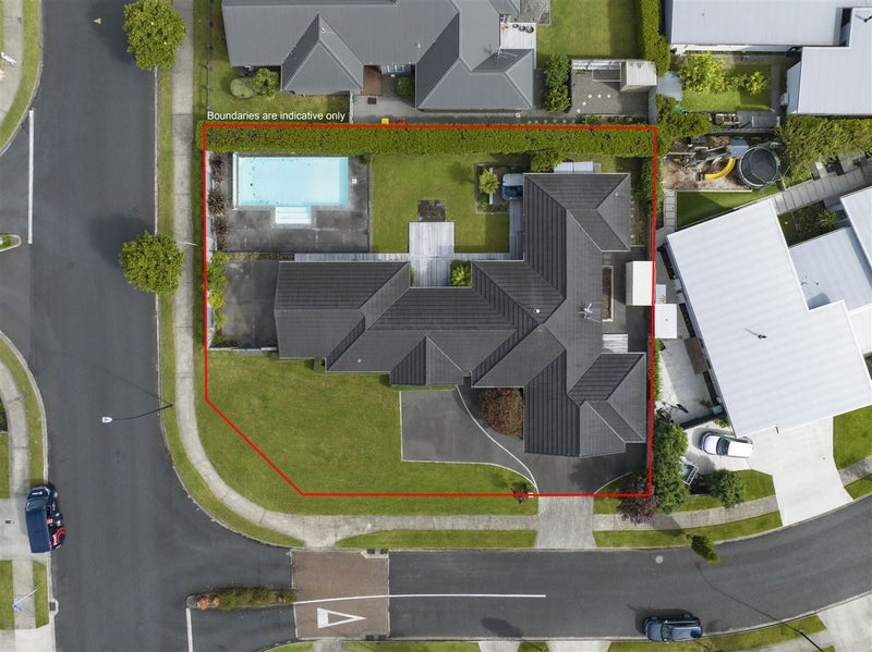 1 Bos Crescent, Flagstaff, Hamilton - Carousel 2