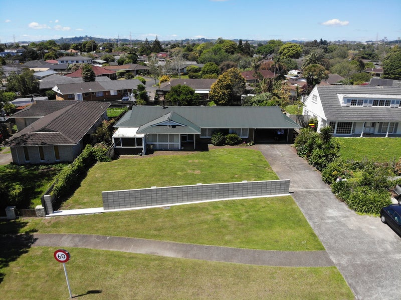 600 Great South Road, Manukau, Auckland - Carousel 21