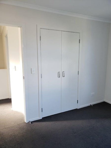 17 Chiefs Court, Hamilton East, Hamilton - Carousel 2