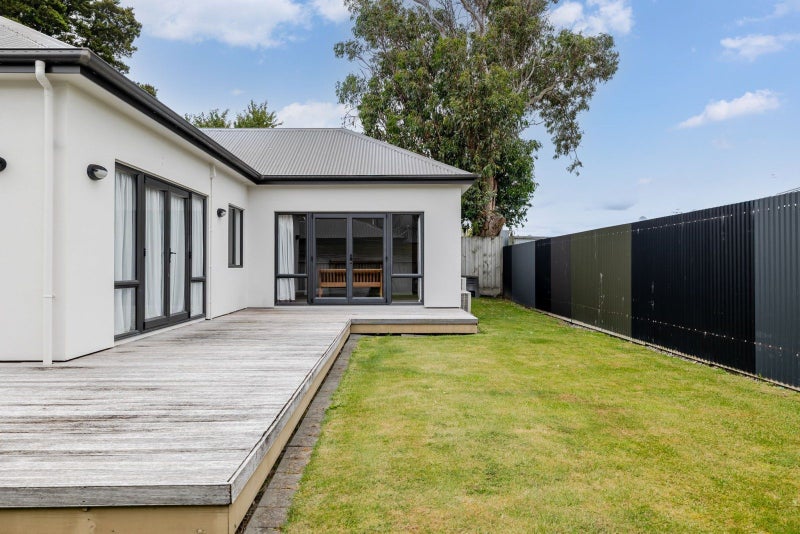 14 Stewart Crescent, Hokowhitu, Palmerston North - Carousel 23