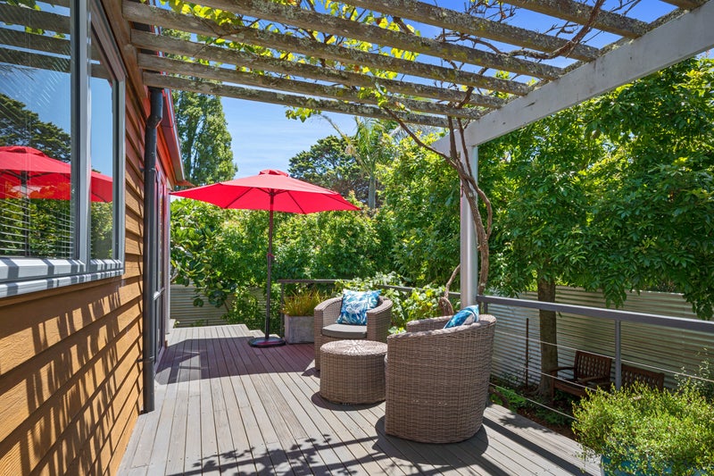 1/13 Trafalgar Road, Milford, Auckland - Carousel 2
