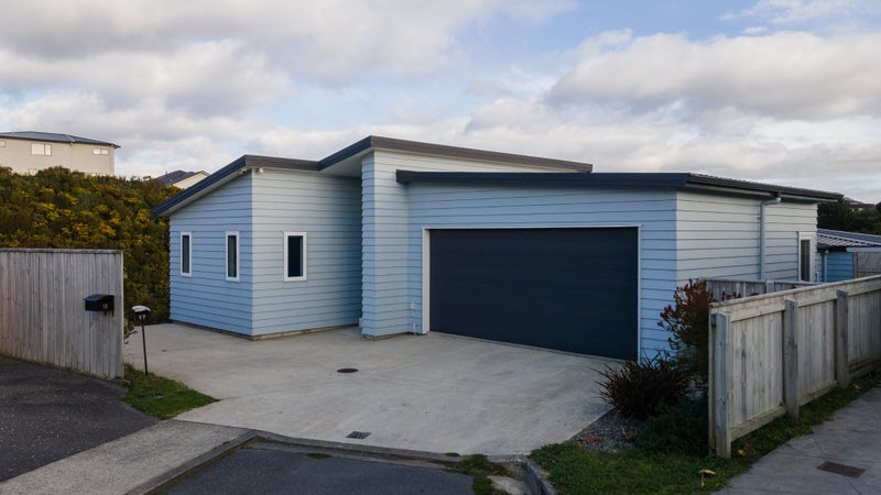 17 Belize Grove, Grenada Village, Wellington - Carousel 1