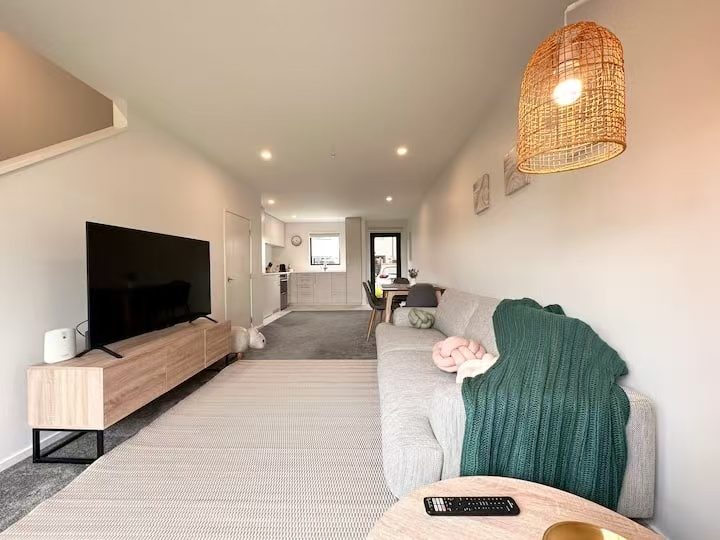 4/6 Riccarton Road, Riccarton, Christchurch - Carousel 2