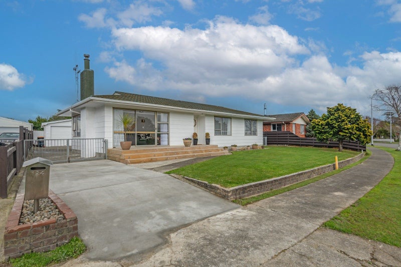 124 Benmore Avenue, Cloverlea, Palmerston North - Carousel 1