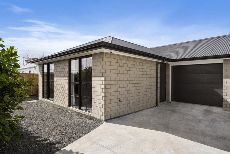 124A Monument Road, Papakura - Carousel 2