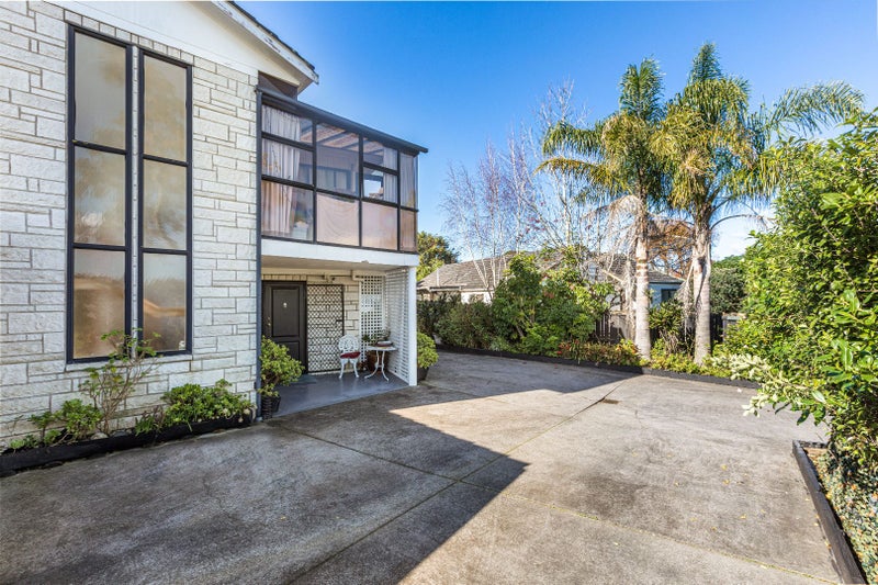 102 Prince Regent Drive, Half Moon Bay, Auckland - Carousel 2